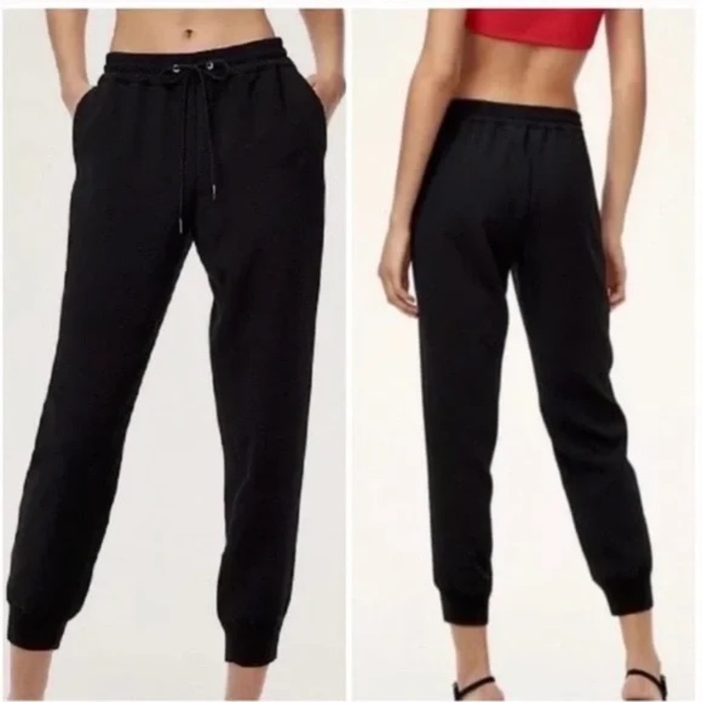 Wilfred Buffon joggers-black
